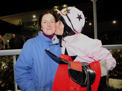 Johnny Murtagh gives winning trainer Yvonne Dunleavy a celebratory kiss