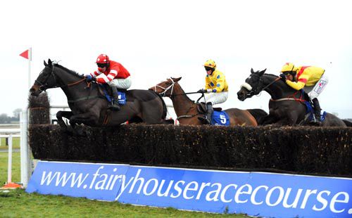 Golden Silver has the measure of Let Yourself Go (number 5 & about to unseat) &   Zaarito at Fairyhouse