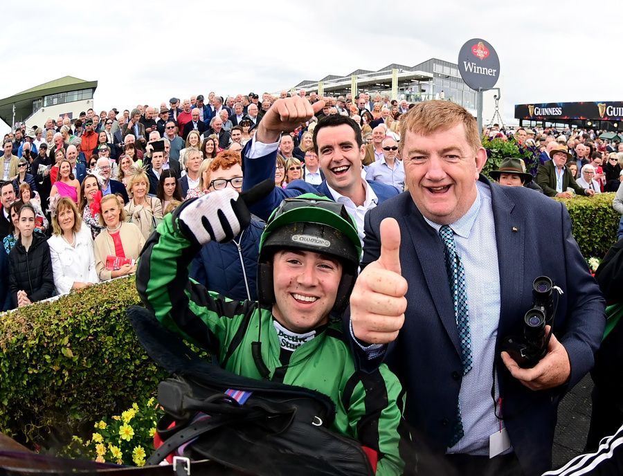 Shark Hanlon, Jordan Gainford and owner TJ McDonald celebrate last year's Plate win