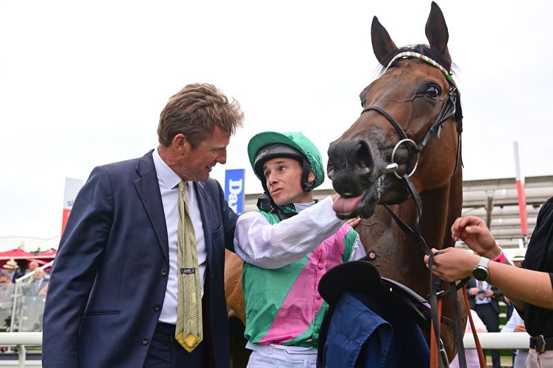 Haskoy with Ralph Beckett and Ryan Moore