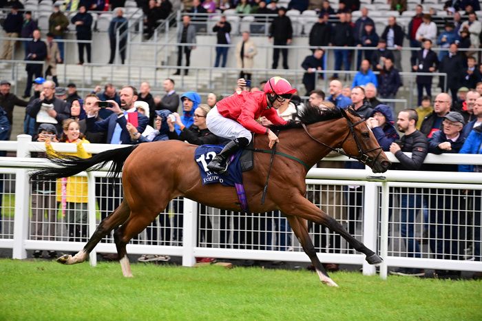 Highfield Princess (Jason Hart) winning at the Curragh