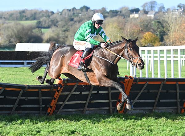 Riaan and Davy Russell win the Follow Us On Social Media Handicap Hurdle 