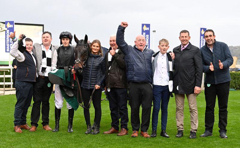 The Flooring Porter Syndicate with Gavin Cromwell (second from right)