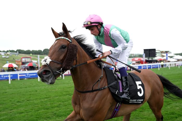 Time Lock followed up in the Dubai Stakes at Newmarket 