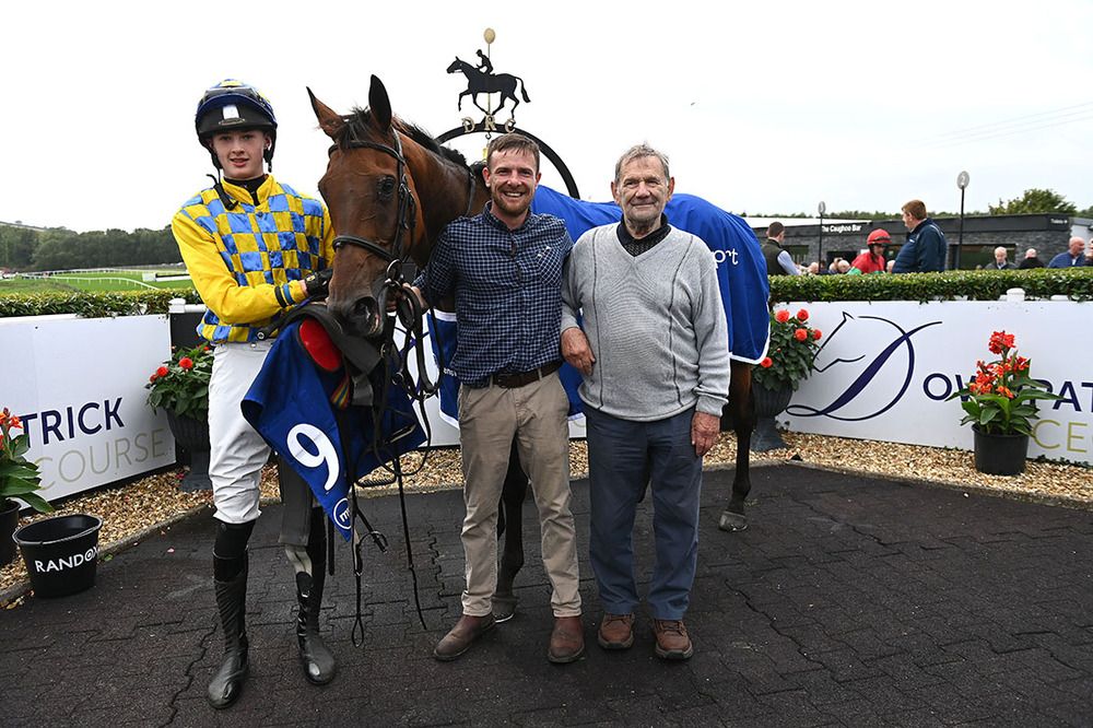 Portnacoo with jockey Paddy Hanlon, trainer Harry Smyth (right) and groom Martin O'Kane