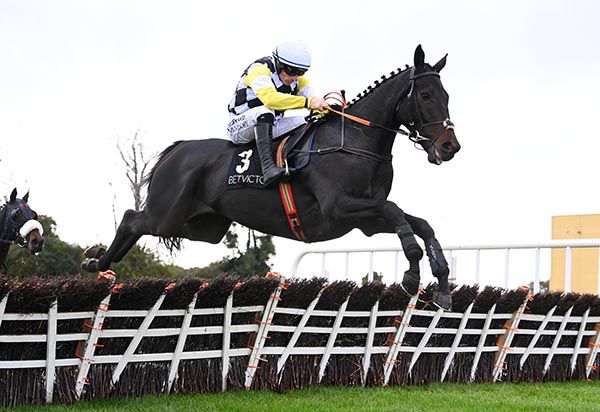 Cappucino and Sean Flanagan pictured on their way to victory