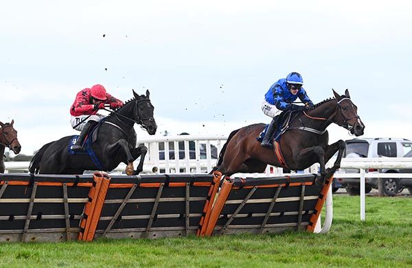 Ol Man Dingle and Ricky Doyle win for owner Brian Caherty and trainer Eoin Griffin Healy Racing 