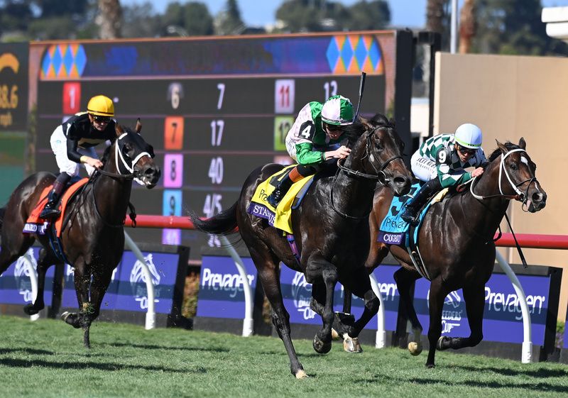 Starlust and Rossa Ryan winning at Del Mar